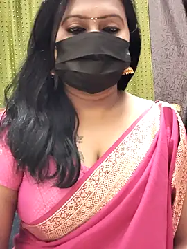 Meera_mia live