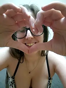 Sarah459 live