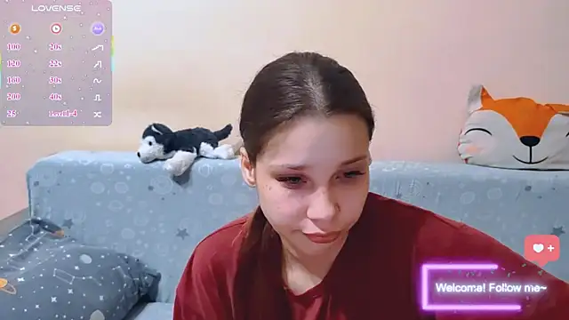 Alisa_fox_pup live