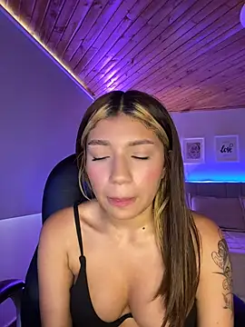 Isabella18_pink live