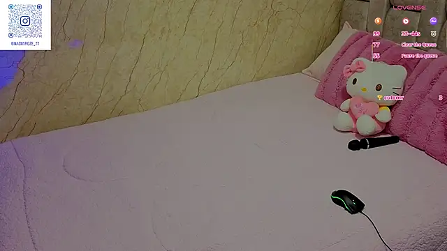 Naomilaurent live