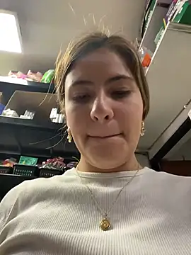 Andrea_19blonde live