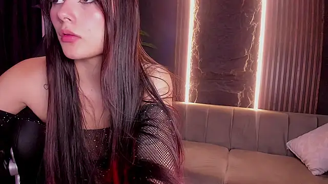 Aili_queen live
