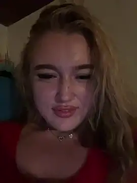 lyalyalii live
