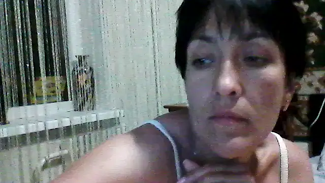 SunnyAmorre live