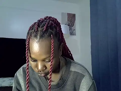 Ebony_caramell live