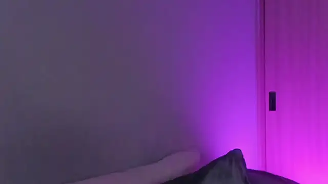 SaraAndrade_ live