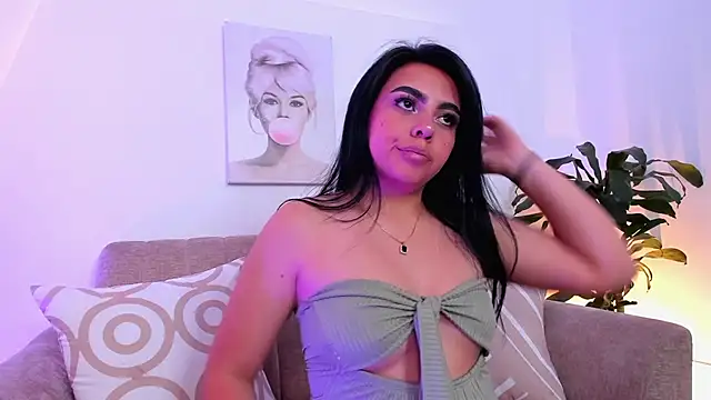 Khloe_es live
