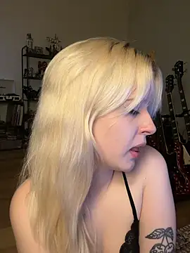 viviennedoll live