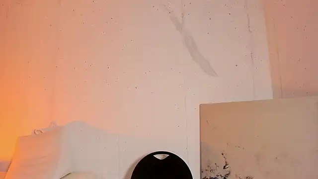 Miiaa_wallace live