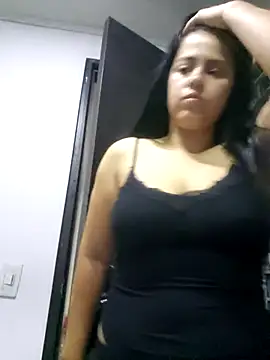 sofiaruiz13 live