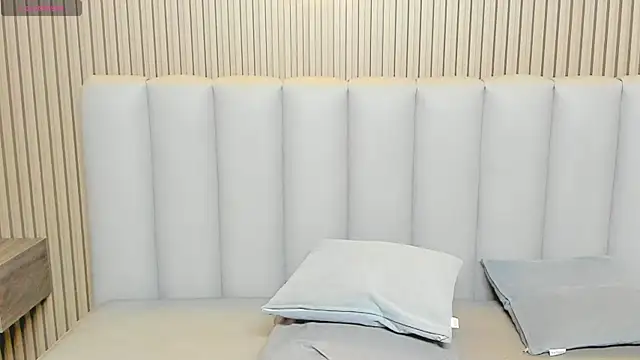 Nikkibabe_ live