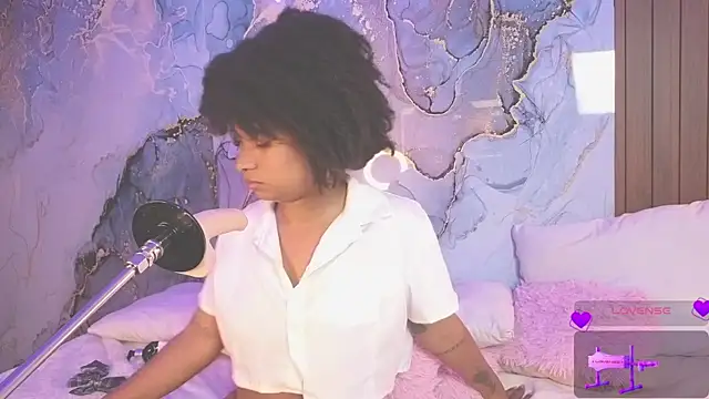 Lolalewis777 live