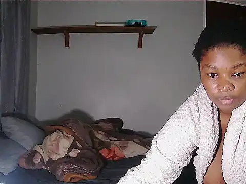XxxPlumieSweetxxX live