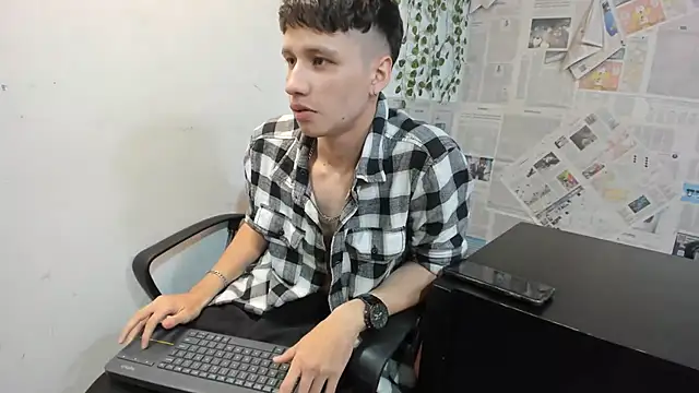 DANIEL_Hot777 live