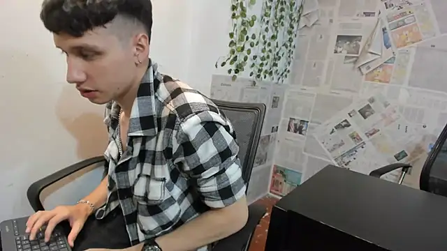 DANIEL_Hot777 live