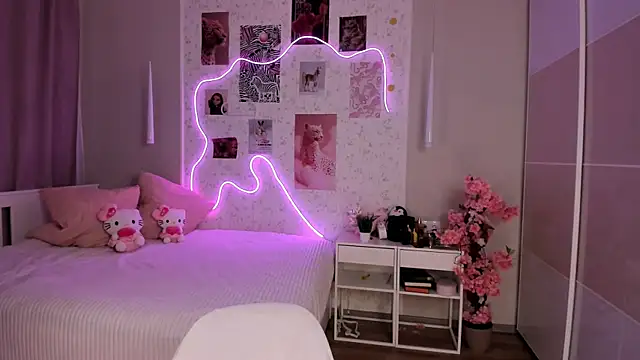 Ella_Lane live