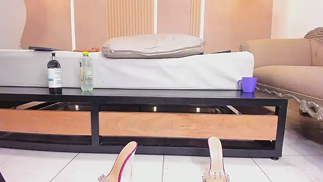 julietha_taylor live