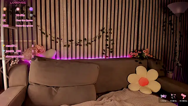 Casey_Sweeet live