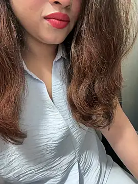 Yours_riya11 live
