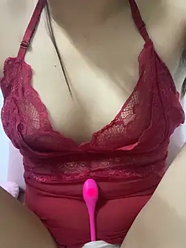 Fiona_babygirl live