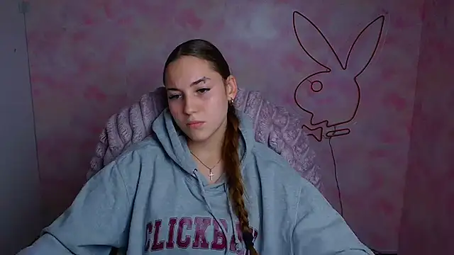 Holly_Mooon_ live