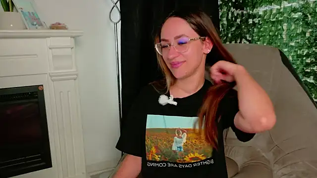 Nicole_Bliss live