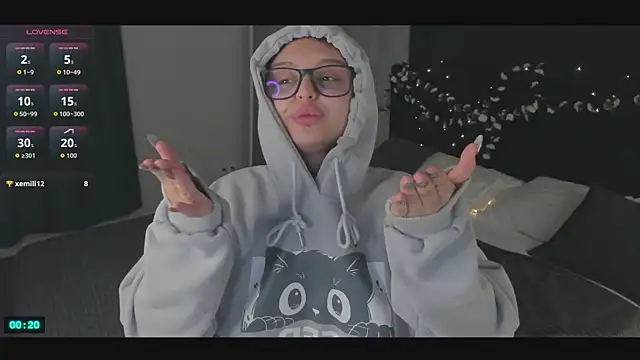 Emmy-Brooks live