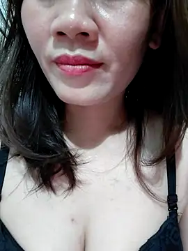 Singlemom69xx live