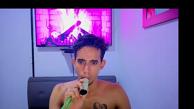 alexandro260 live