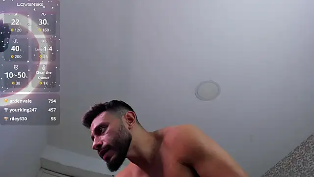 Mateo_Vega_ live