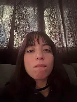 Mia_fiire live