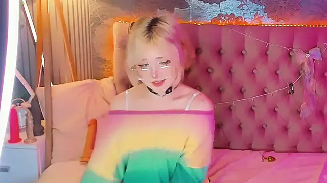 EmilyAngells live