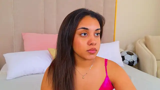 Luna_Cortier live