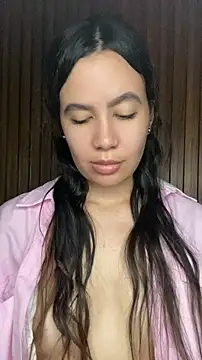 valentinaEliott live