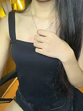 Nhinhi18 live