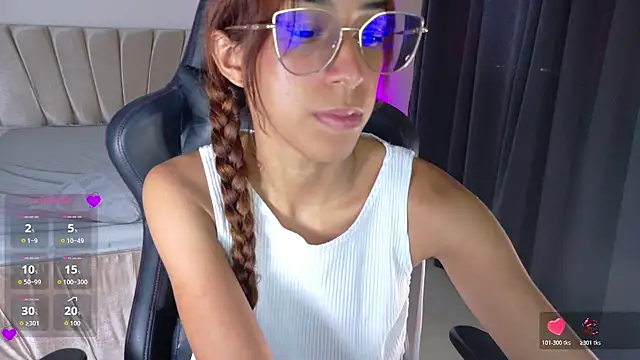 Alishaa_sweet live
