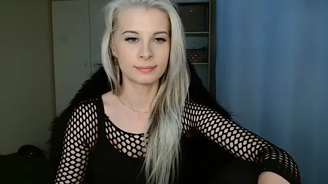KristineGlow live
