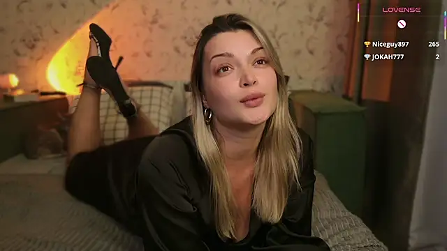 LadyDiLancaster live