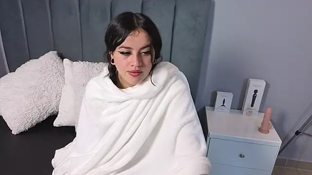 Alli_cooper live