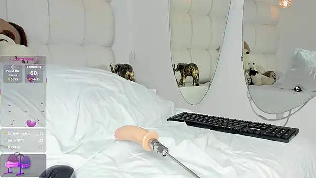 Amara_Rossee live