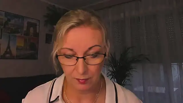 vanessa_chat live