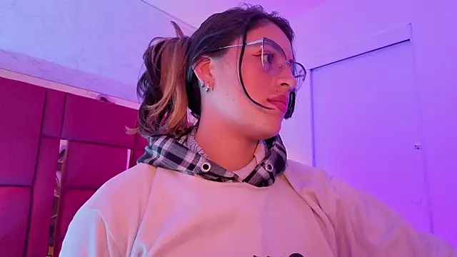 moon_winy live