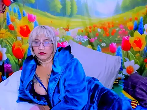 indianroxy live