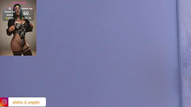 Alahia_Dangelo live