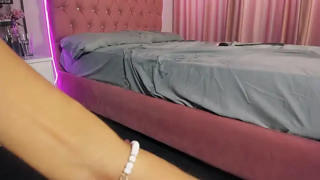VanillaFlo live