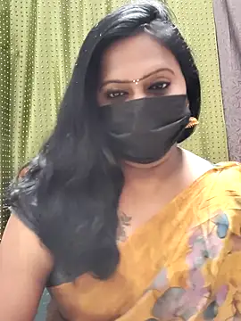 Meera_mia live