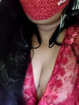 Monika121213 live