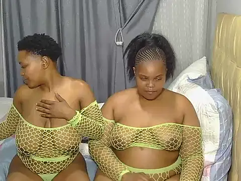 Twin_lovers live