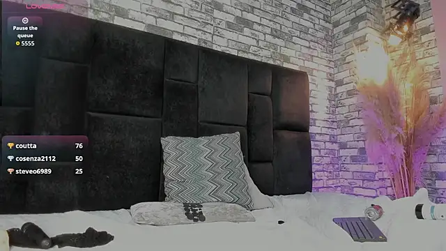 Chloesantana_ live